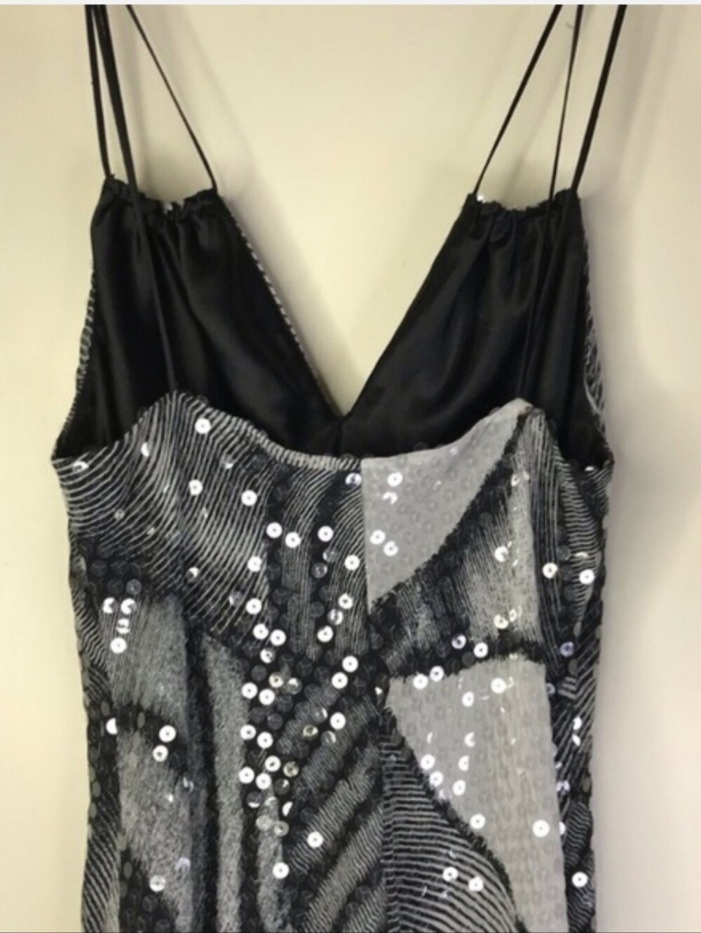 LAUNDRY BY SHELLI SEGAL Black White Sequin Sparkle Dress Size 6 - Picture 6 of 8